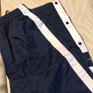 Gently used-tear away men’s pants